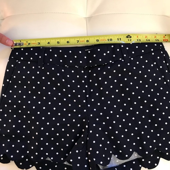 J Crew Scallop-hem Navy Polka Dot Shorts Size 2 - Picture 6 of 7
